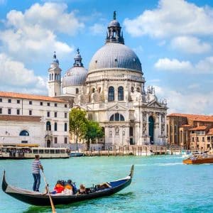 paseo-en-gondola-privado-por-venecia-03