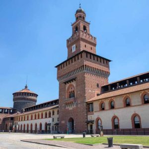 tour-por-el-castillo-sforzesco-02