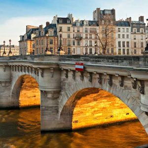 tour-por-el-puente-nuevo-de-paris-04
