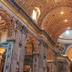 tour-por-la-basilica-de-san-pedro-10