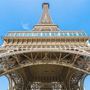 pase- de-atracciones-en-paris-acceso-al-segundo-piso-torre-eiffel-01